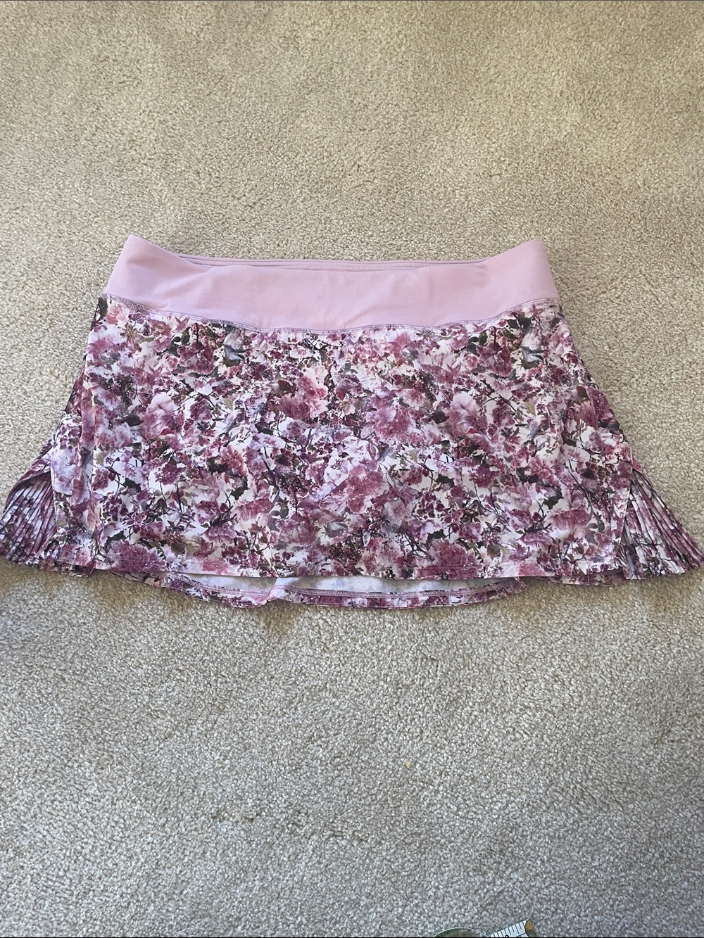 Lululemon Play Off The Pleats